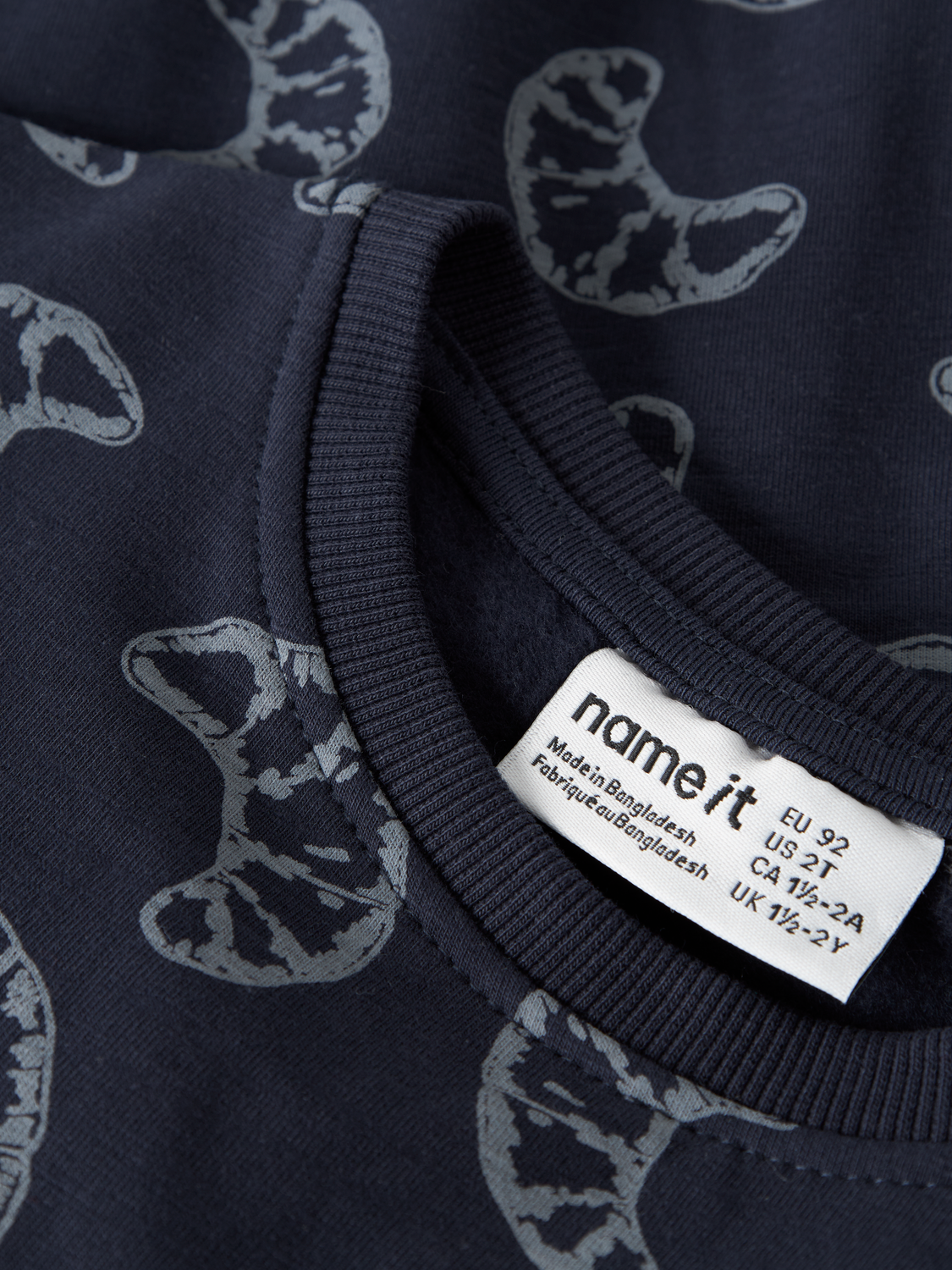 model_shot-front_full